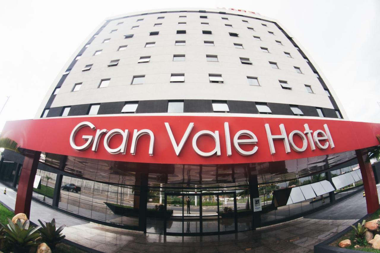 Summit GranVale Hotel Cacapava Exterior foto