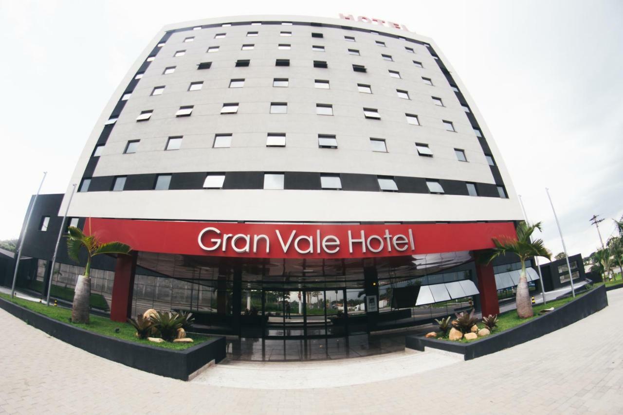 Summit GranVale Hotel Cacapava Exterior foto