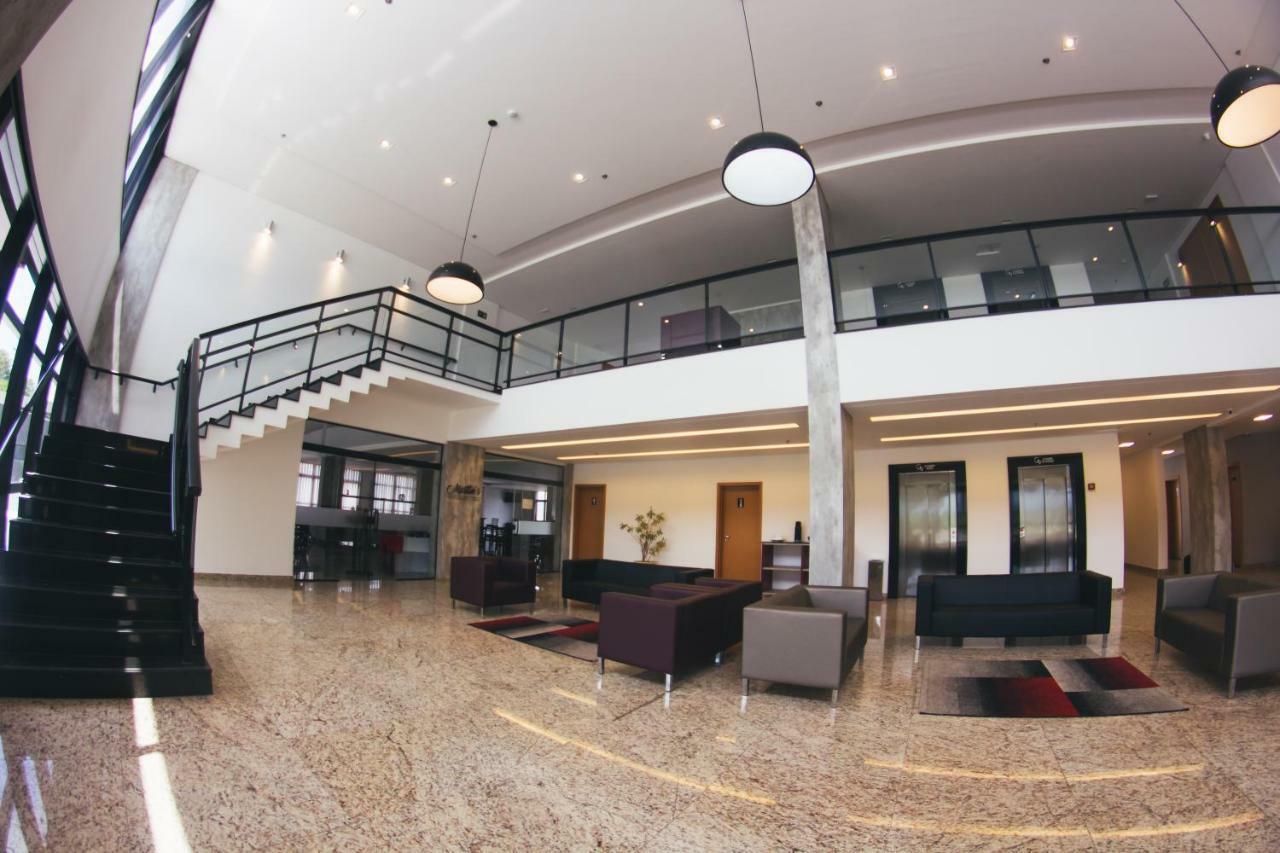 Summit GranVale Hotel Cacapava Exterior foto