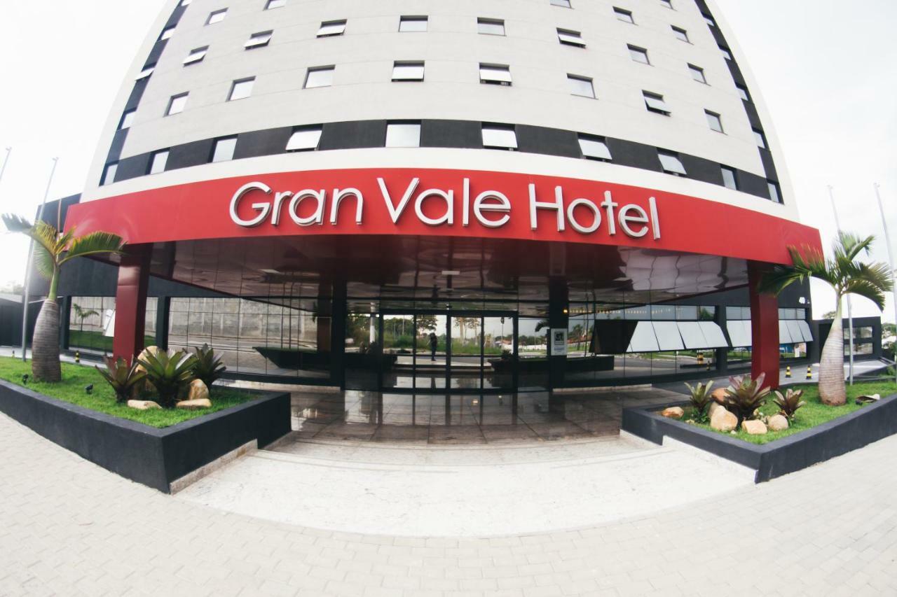 Summit GranVale Hotel Cacapava Exterior foto